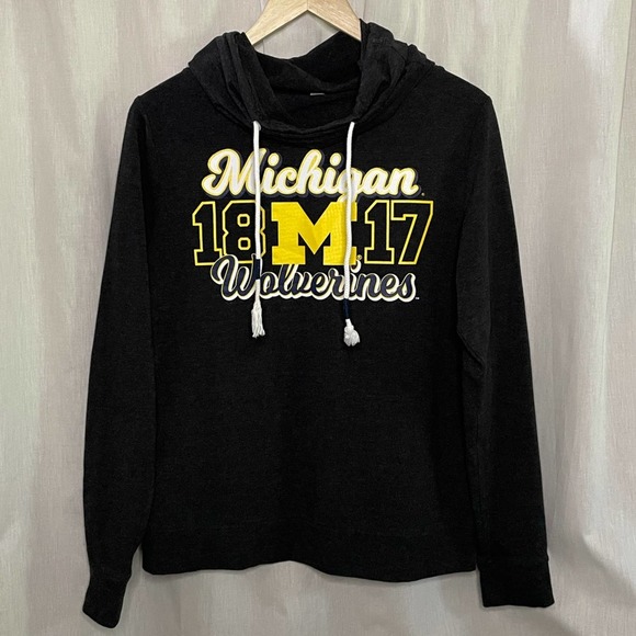 University of Michigan Wolverines Dark Gray, White & Gold Funnel Neck Pull-Over - Picture 1 of 15